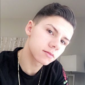 Meet your Posher, Devon